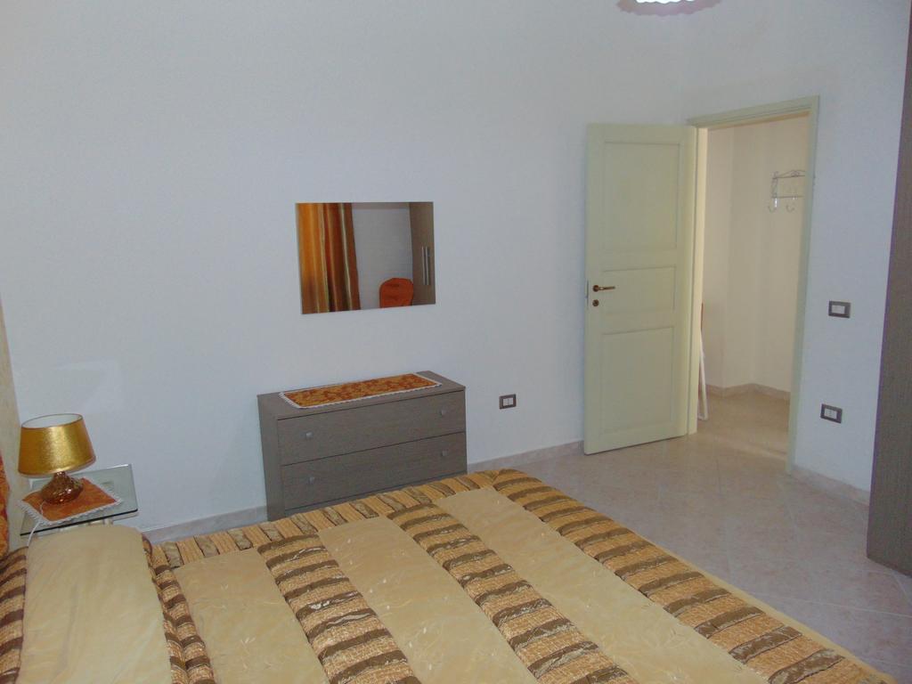 Appartamenti Budoni Exterior foto